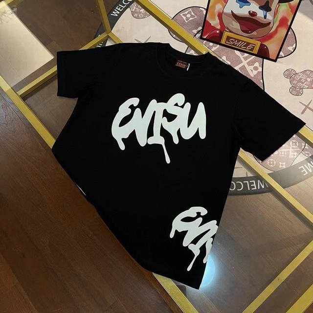 上新， Evisu福神2025新款男士字母涂鸦短袖 颜色：黑 尺码：S-Xxl S码 肩宽44 胸围96 衣长68 适合身材100-120斤 M码 肩宽46 胸