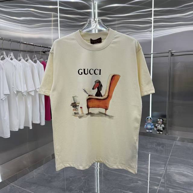 Gucci 2025春夏新款 260克短袖T恤 个性印花 男女同款宽松版 S M L Xl Xxl 五个码 黑色 酒红色 杏色
