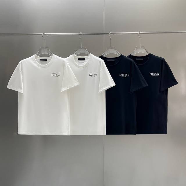 款号F30 Fear Of God Fog Essential背后草写基础印花经典情侣宽松短袖-原单版本 不是纯棉白送 Color：黑色 白色 Size：S M