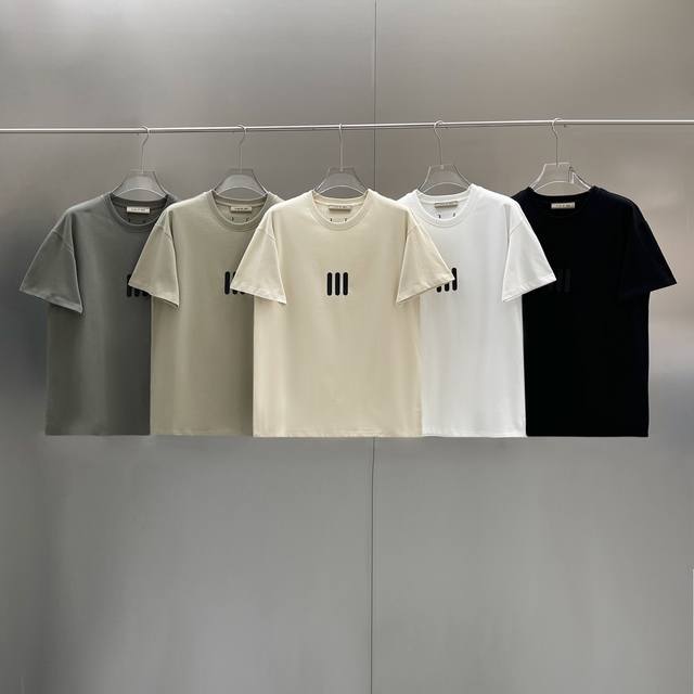 款号F30 五色齐发 Fear Of God Fog 三道杠硅胶基础印花经典情侣宽松短袖-原单版本 不是纯棉白送 Color：黑色 白色 炭灰色 米色 驼色 S
