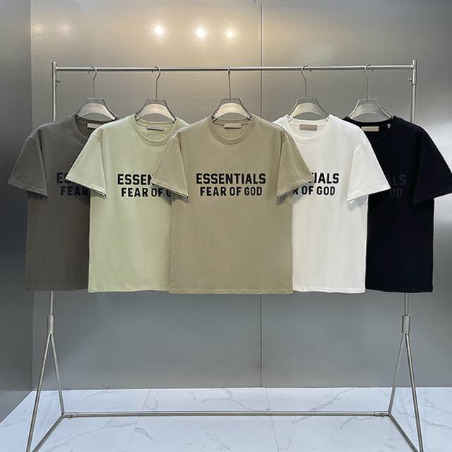款号F20 五色齐发 Fear Of God Fog Essential正面植绒基础印花经典情侣宽松短袖-原单版本 不是纯棉白送 Color：黑色 白色 抹茶绿