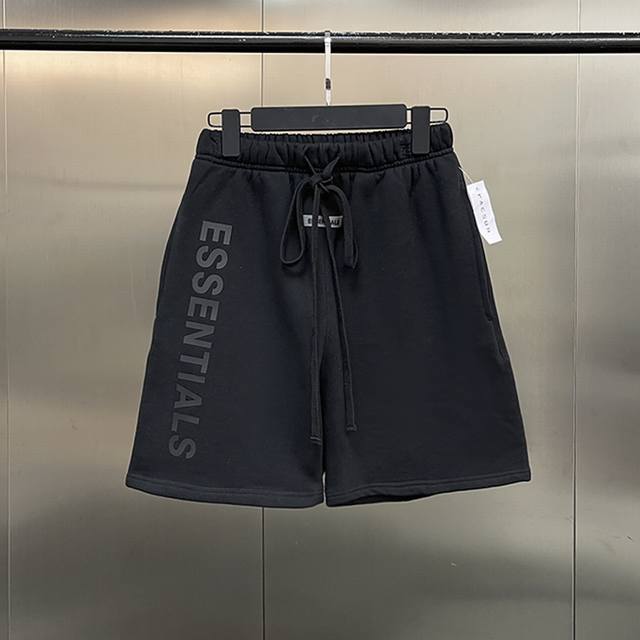 款号Z30 Fear Of God Fog Essentials 基础标语Logo印花抽绳毛圈休闲短裤 顶级过验版本 Color：黑色 Size：S M L X