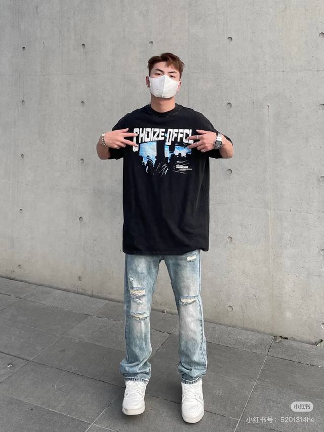款号-846 Cleanfit手工刀割破洞宽松直筒垂感水洗蓝牛仔裤 颜色：浅蓝 尺码：S～Xxl
