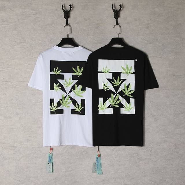 1255- 黑色 白色 S M L Xl Off-White这两款T恤，潮流与自然的奇妙碰撞！ 时尚界的先锋品牌Ow又出新惊喜啦！这次带来的两款T恤，完美诠释了