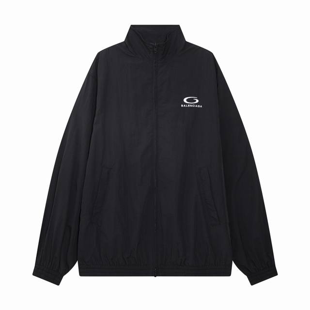 Balenciaga巴黎世家24Fw新款Loop Sports Icon字母刺绣冲锋衣夹克外套 采用环保科技进口尼龙功能性面料 采用进口机器刺绣工艺 定制1:1