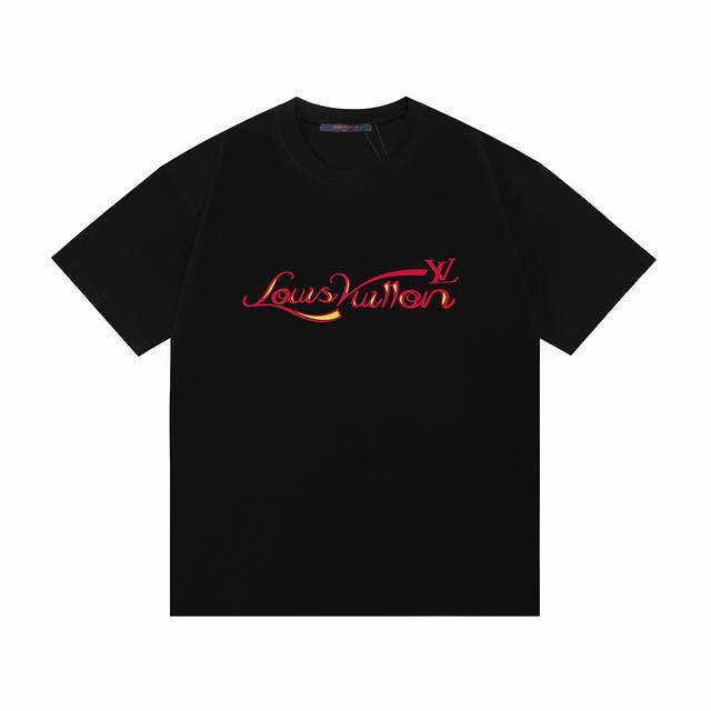 Lv 驴家 2025新款 立体凸胶字母Logo 男女同款 短袖T恤 定制260克100％双纱纯棉面料 定染32支双股螺纹 领标吊牌主唛三标齐全 颜色：黑色 尺码