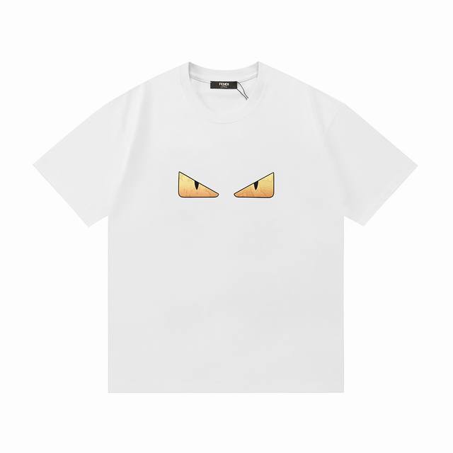 Fendi 芬迪 2025新款 贴布刺绣 恶魔之眼Logo 男女同款 短袖T恤 定制260克100％双纱纯棉面料 定染32支双股螺纹 领标吊牌主唛三标齐全 颜色