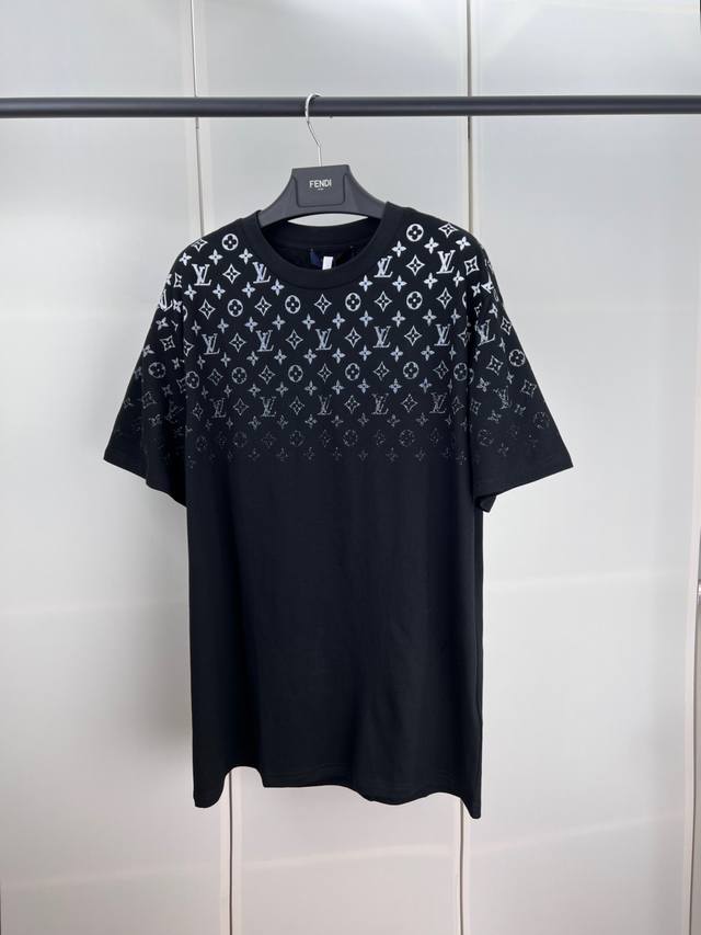Lv路易老花渐变印花短袖 S M L Xl