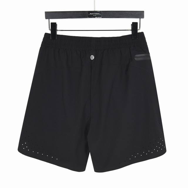 Lulu Lemon 短裤 黑色