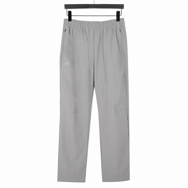 始祖鸟 Drysilk 褶皱面料 松弛感休闲长裤