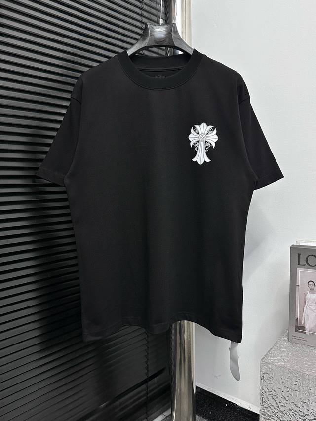 Chromehearts 克罗心 25Ss印花圆领T恤 原版面料 官方同款 短袖T恤 定制260克同缸染面料 手感非常舒服 春夏最新砖柜同步 时尚又个性 超级百