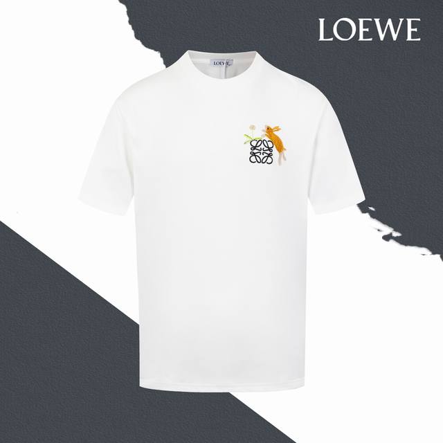 款号Sl176 Loewe罗意威胸口兔子小标刺绣圆领短袖 刺绣 情侣同款 全套包装 三标齐全 区别市场通货 随意对比 纯棉280克高克重32支双纱 不起球 不褪