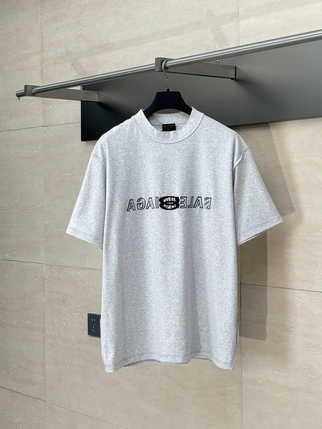 Balenciag* 巴黎Blcg 双环反向印花短袖 32支紧密新棉平纹布230克 配套双纱十字罗纹 手感柔软 舒适贴肤 标志性Blcg Logo双面印花点缀正