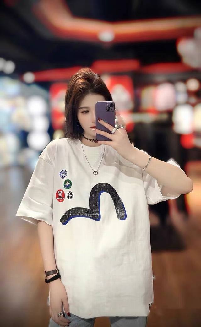 上新， Evisu福神2025新款男士徽章海鸥字母T恤短袖 颜色：白 尺码：S-Xxl S码 肩宽44 胸围96 衣长68 适合身材100-120斤 M码 肩宽