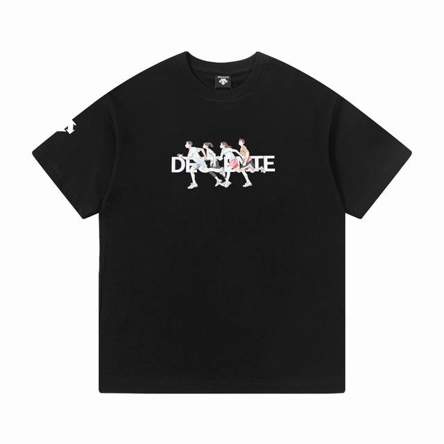 2018# 高版本 迪桑特 Descente 25Ss 新款印花短袖 采用280G专用双纱厚重面料 采用进口康丽机直喷白癦印花工艺 宽松版型 男女同款 码数：1