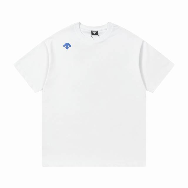 2015# 高版本 迪桑特 Descente 采用280G专用双纱厚重面料 采用进口康丽机直喷白癦印花工艺 宽松版型 男女同款 码数：1 2 3 4 颜色:黑色