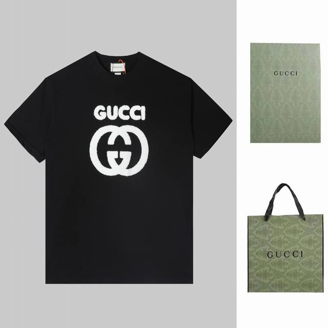 Gucci古驰牙刷绣花短袖,定制32支双纱纯棉，克重280G，前片字母标志采用高级牙刷绣工艺，舒适透气柔软不易变形，精密网版，立体感好，原版辅料一比一，三标齐全