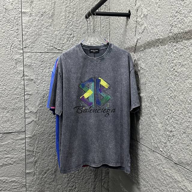 Bal*巴黎*2025春夏季新款 雪花做旧洗水复古圆领短袖 胸前Logo 涂鸦字母双B印花 定制面料 短袖T恤 男女同款 颜色：雪花黑 雪花蓝 雪花粉 雪花灰