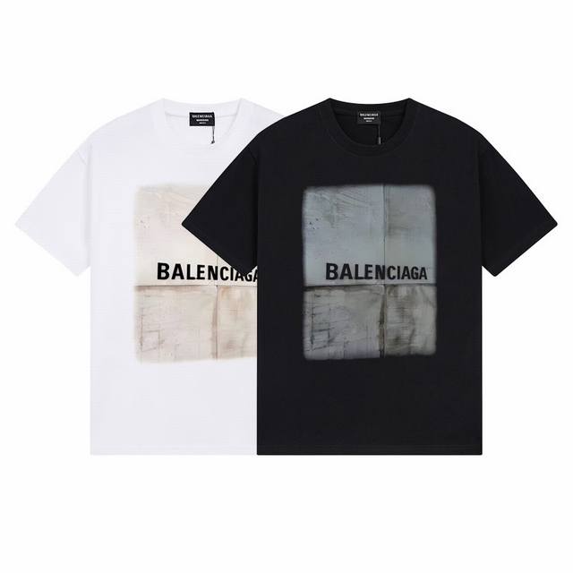 Dbb563# Balenciaga巴黎世家复古印花短袖 宽松版型 采用260克精梳棉双纱 从面料到辅料全部三标齐全跟足Zp 进口松井公司浆料印花绝不开裂 整件