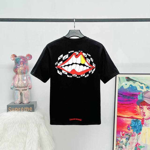 款号:K37 Chrome Hearts Ch Matty Boy Short Sleeve T Shirt 夜光红唇涂鸦印花短袖T恤 男女同款 黑色 白色 尺