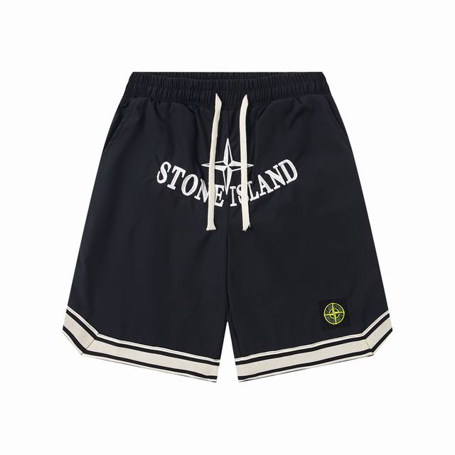 上新： 款号：B022 Stone Island石头岛新款字母刺绣Logo织带短裤情侣款五分裤 1采用高精度酷丝绵精梳面料，清爽丝滑透气 告别厚重感，上身超级有