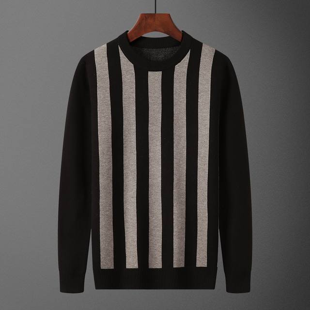 Fendi，毛衣，款号M2196#，码数:M-Xxxl，面料: 莫代尔.抗起球，颜色:黑色