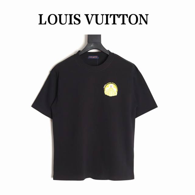 Louis Vuitton 路易威登 Lv 25Ss 黄标短袖T恤 面料采用定制240G 26支特滑双股精棉平纹高密无尘全棉布料。前幅高密度加厚，走线平整，代工
