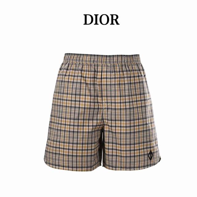 Dior迪奥Cd 菱格条纹混纺短裤 正品9126购入，定制格子提花混纺面料，提花面料，定位裁床，进口刺绣，胶浆印花，定制1：1贝壳纽扣，定制1：1商标，合身版型