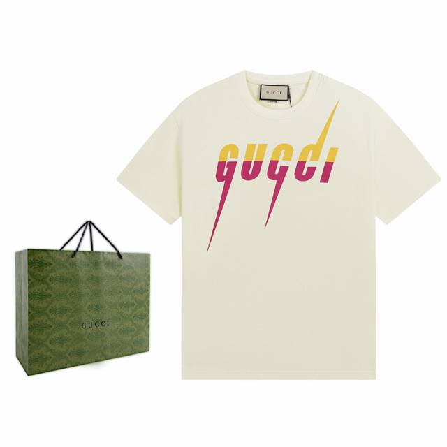高品质 Guc 早秋新款 闪电T恤，定制定染高克重原版面料，双纱纯棉面料，1-1工艺制作，宽松Oversize版型，欧版大版型 男女同款，区别市场版本 Size