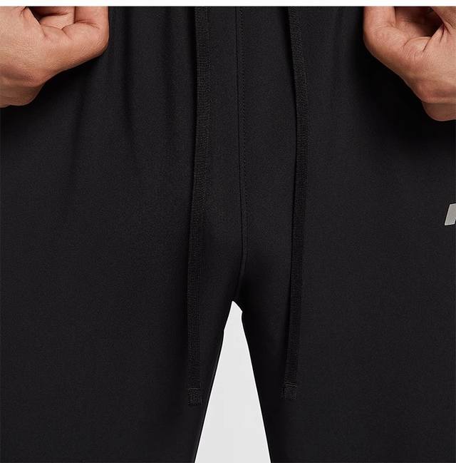 Ib3775-010 男款速干九分裤 S-Xxl 元