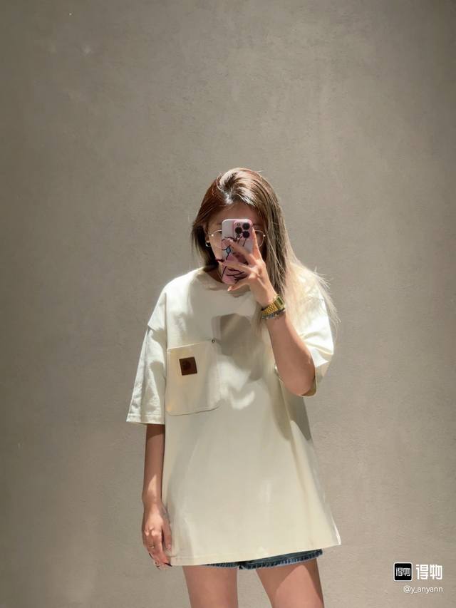 3023 咨询图 卡哈特Carhartt Wip Fw25 S S Eldon Pocket T-Shirt 宽松胸前口袋徽标字母圆领胸前皮标短袖T恤 25年新