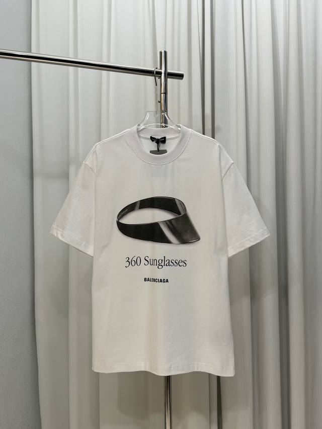 Balenciaga巴黎世家男女同款短袖T恤Sunglasses字母Logo 定制260克100％双纱纯棉面料 定染32支双股螺纹 领标吊牌主唛三标齐全 尺码：