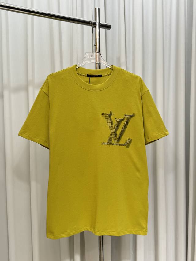 Lv驴家十字绣手绘工艺Logoos宽松版型男女同款短袖T恤 定制260克100％双纱纯棉面料 定染32支双股螺纹 进口机刺绣工艺 领标吊牌主唛三标齐全 尺码：X