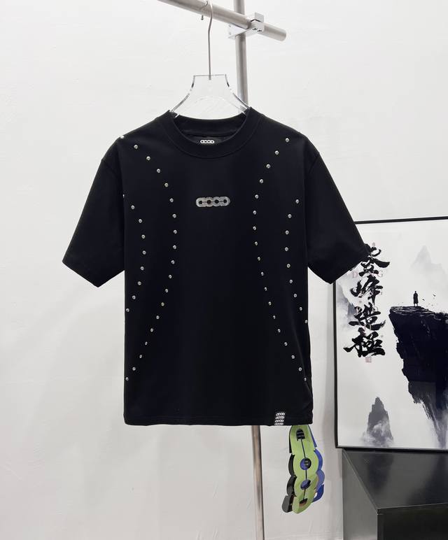 款号：Df10# Goodbrand 烫片高周波Logo荧光短袖T恤 正儿八经280克纯棉双砂面料 所有面料均已提前做过缩水 品质第一 所见即所得 不会洗一次版