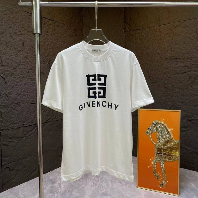 Give* 纪梵* Gvc 短袖T恤 24年春夏新款 重工印花 定制进口260克纯棉面料 高密度螺纹同缸染面料 宽松版型 男女同款 潮人必备百搭单品 颜色：黑色