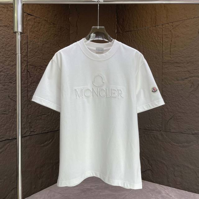Moncl* 蒙口* 2025春夏新款短袖T恤 重磅纯棉字母Logo 立体绣花 颜色：黑色 白色 码数：S M L Xl Xxl