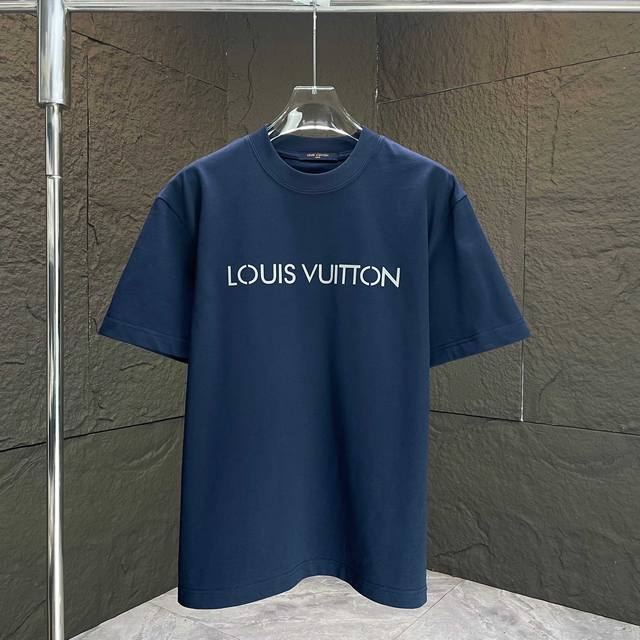 Louis* 路易Lv* 2025春夏新款短袖T恤 重磅纯棉字母Logo立体硅胶 颜色：黑色 白色 夜幕蓝 安可拉红 码数：S M L Xl Xxl