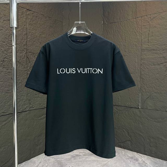 Louis* 路易Lv* 2025春夏新款短袖T恤 重磅纯棉字母Logo立体硅胶 颜色：黑色 白色 夜幕蓝 安可拉红 码数：S M L Xl Xxl