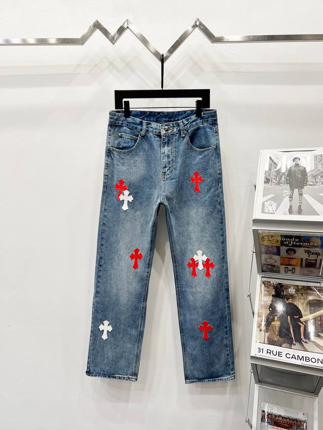 款号: K630 款号： K550 Chrome Hearts & 克罗心 Ch城市限定系列 梵文十字贴布拼皮牛仔裤 均需要成品水洗后再拆开手工订绵羊皮十字皮再