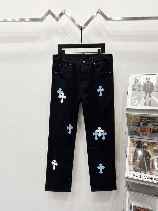 款号: K650 款号： K550 Chrome Hearts & 克罗心 Ch城市限定系列 梵文十字贴布拼皮牛仔裤 均需要成品水洗后再拆开手工订绵羊皮十字皮再