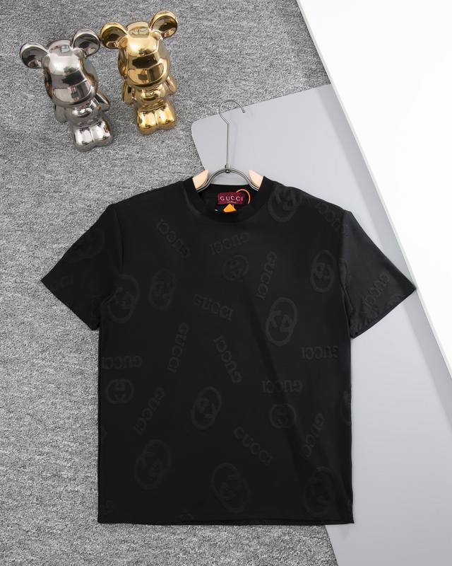 Gucci 古驰 圆领短袖T恤 布匹提花字母Logo标识 官方同步 1:1原版开模 时尚个性 百搭潮流 纯原品质 原版洗水面料 吊牌 领标 水洗麦 三标齐全 颜