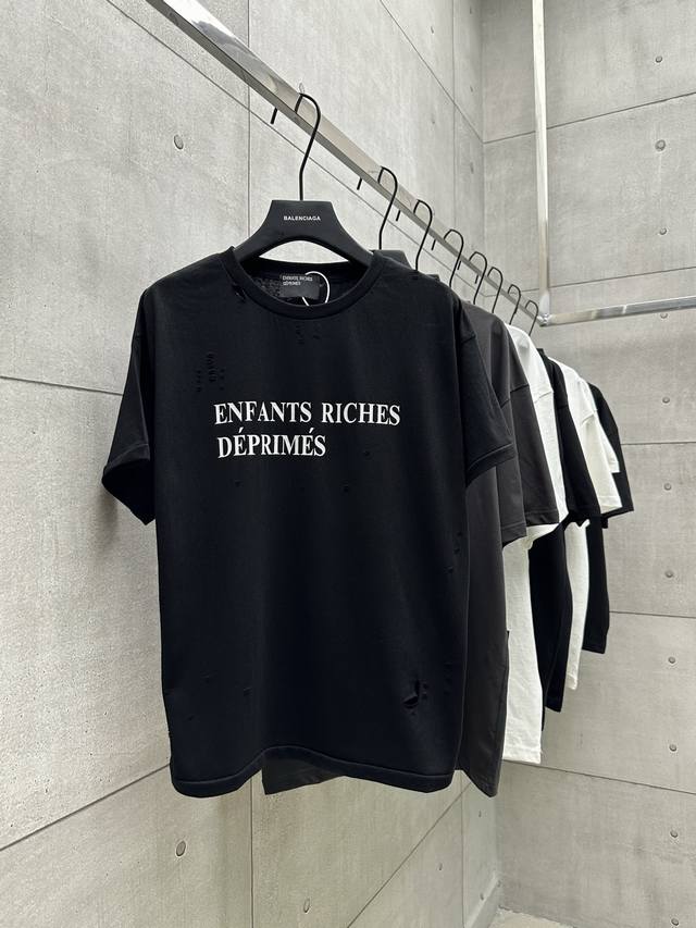 013 Erd 忧郁的富二代25Ss 刀割字母短袖 采用雪纺Yb透气一致面料 定位手工破坏 胸前采用手工丝网印印花 颜色：黑色 白色 尺码：S M L Xl