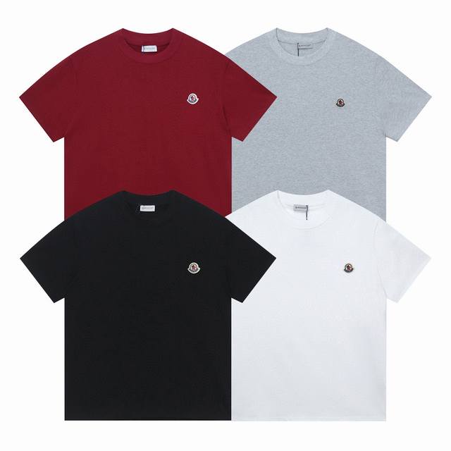 款号： 8 Moncler 蒙口的价格P其实蛮有优势的 去过专柜的应该都知道蒙口的价格P不会比Gucci Burberry 便宜多少 只是相对低调 不愿意炒作