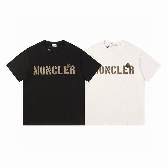 款号：832 Moncler 蒙口的价格P其实蛮有优势的 去过专柜的应该都知道蒙口的价格P不会比Gucci Burberry 便宜多少 只是相对低调 不愿意炒作