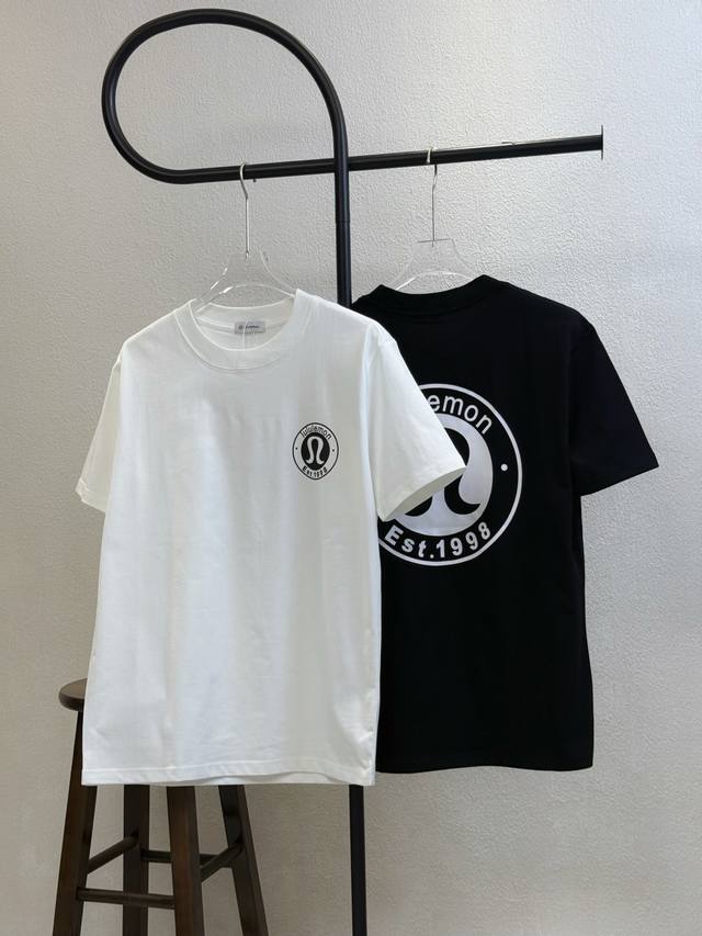 款号X195 Lululemon露露标识字母印花圆领短袖 情侣同款 全套包装 三标齐全 区别市场通货 随意对比 纯棉2 克高克重32支双纱 不起球 不褪色 舒适