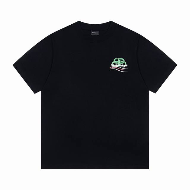 上新： 款号：G960 Balenciaga巴黎世家新款经典彩绘海浪图案印花休闲圆领短袖T恤 1面料采用260克纯棉双纱面料 柔软亲肤、透气性强，定位裁剪工艺O