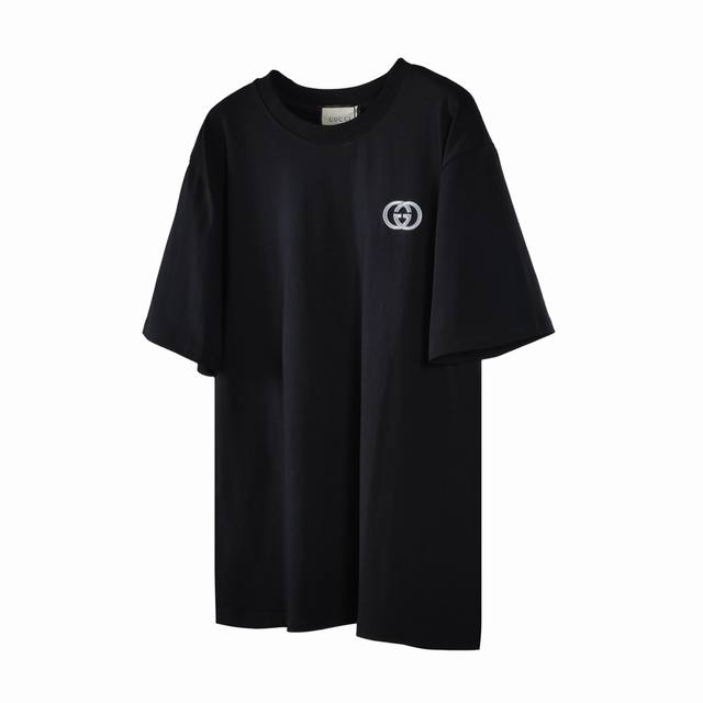 G15 Gucci 古驰 24Ss 银线双G刺绣短袖 面料采用270克重精梳棉，定制1*1螺纹，成衣两遍水洗处理，面料舒适亲肤无异感，定制定染面料， 纺织密度高
