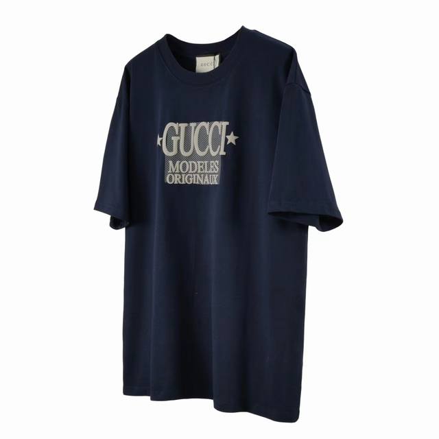 G03 Gucci 古驰 24Ss星星标签短袖 采用高温发泡印花工艺 立体凹凸印花更加凸显高级感 以经典复古的配色致敬上世纪的流行主打色 上身效果极佳 原版1: