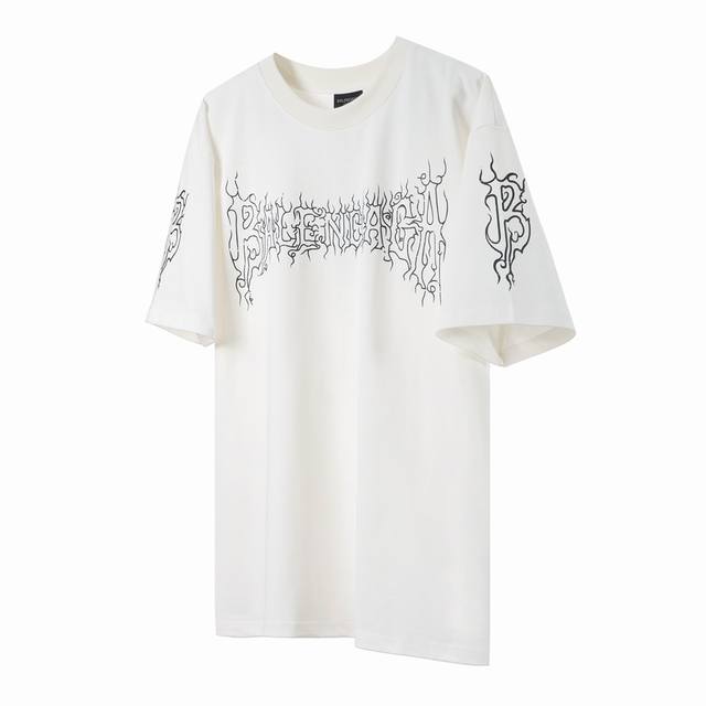 Balenciaga 巴黎世家 24Ss 白描边火焰字母印花短袖 面料采用240克平纹32支双股双纱紧密赛络纺进口“福原”牌大圆机织造而成，双面做蚀毛无尘处理，