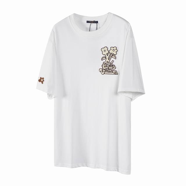 L36 Lv 路易威登 24Ss 牙刷绣花朵艺术字母短袖 购入原版开发！整衣重工高端牙刷刺绣不起皱！区别于市面通货垃圾版本！面料采用260克重纯棉，定制32支2